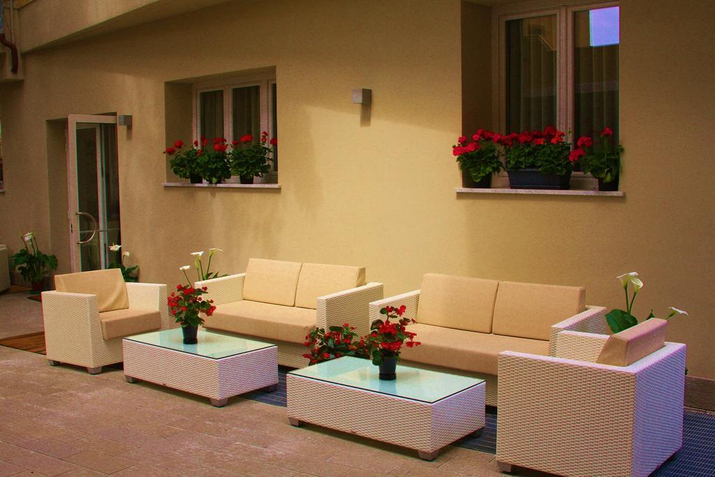Hotel Souvenir Μοντερόσο αλ Μάρε Εξωτερικό φωτογραφία