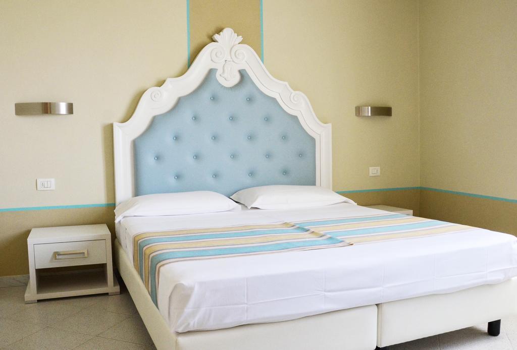 Hotel Souvenir Μοντερόσο αλ Μάρε Εξωτερικό φωτογραφία