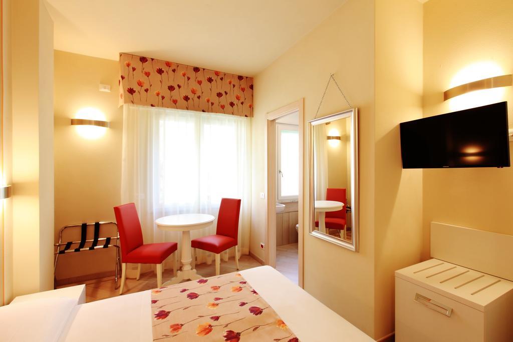 Hotel Souvenir Μοντερόσο αλ Μάρε Εξωτερικό φωτογραφία