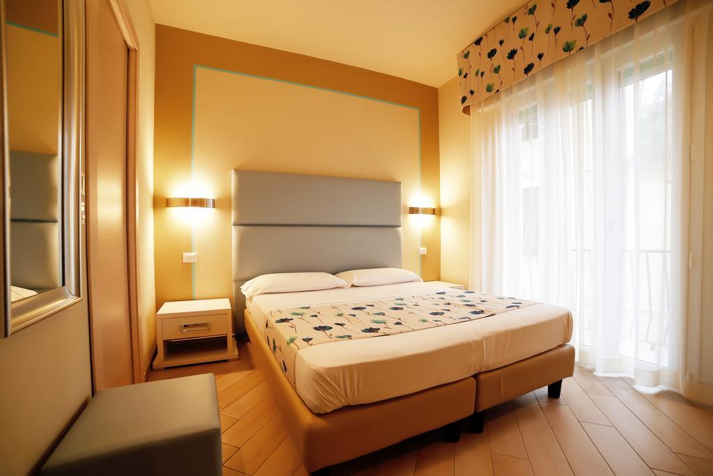 Hotel Souvenir Μοντερόσο αλ Μάρε Εξωτερικό φωτογραφία