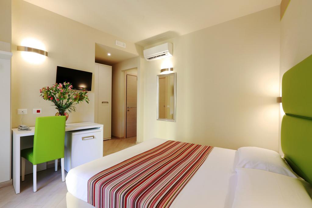 Hotel Souvenir Μοντερόσο αλ Μάρε Εξωτερικό φωτογραφία