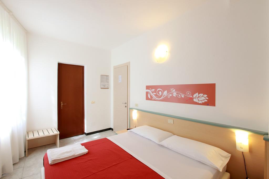 Hotel Souvenir Μοντερόσο αλ Μάρε Εξωτερικό φωτογραφία