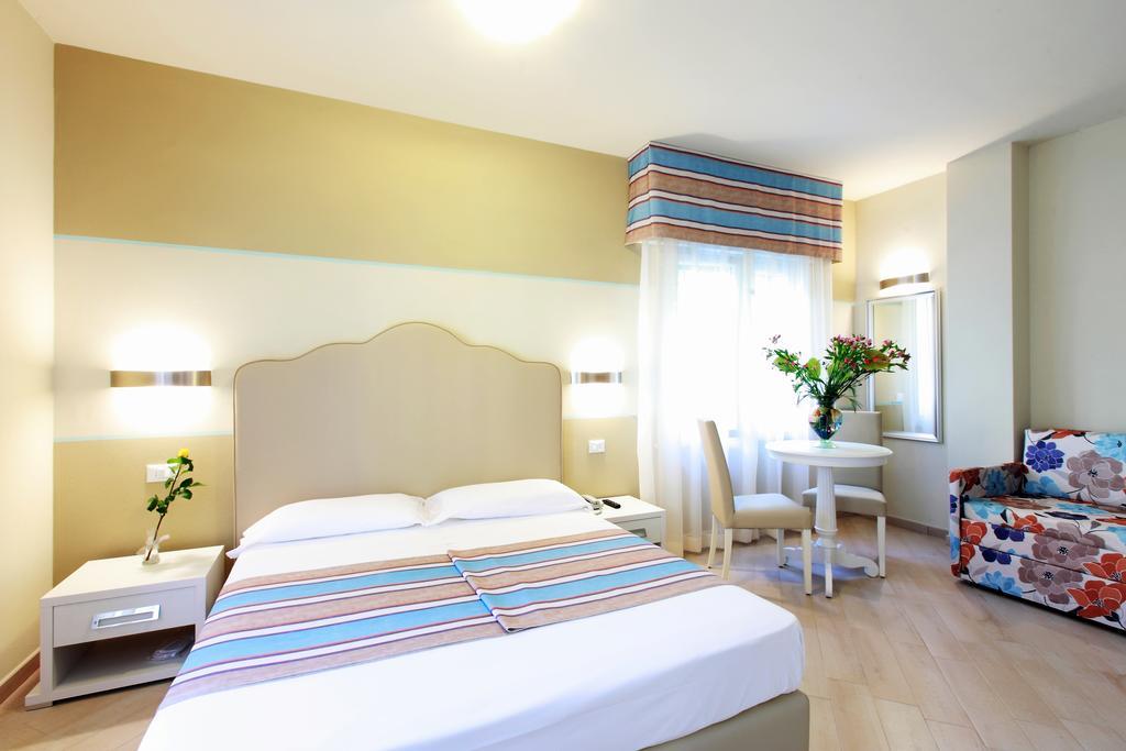 Hotel Souvenir Μοντερόσο αλ Μάρε Εξωτερικό φωτογραφία