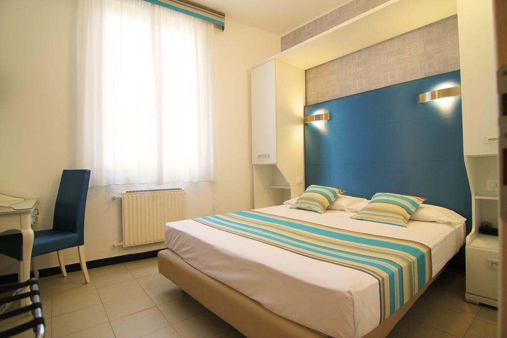 Hotel Souvenir Μοντερόσο αλ Μάρε Εξωτερικό φωτογραφία