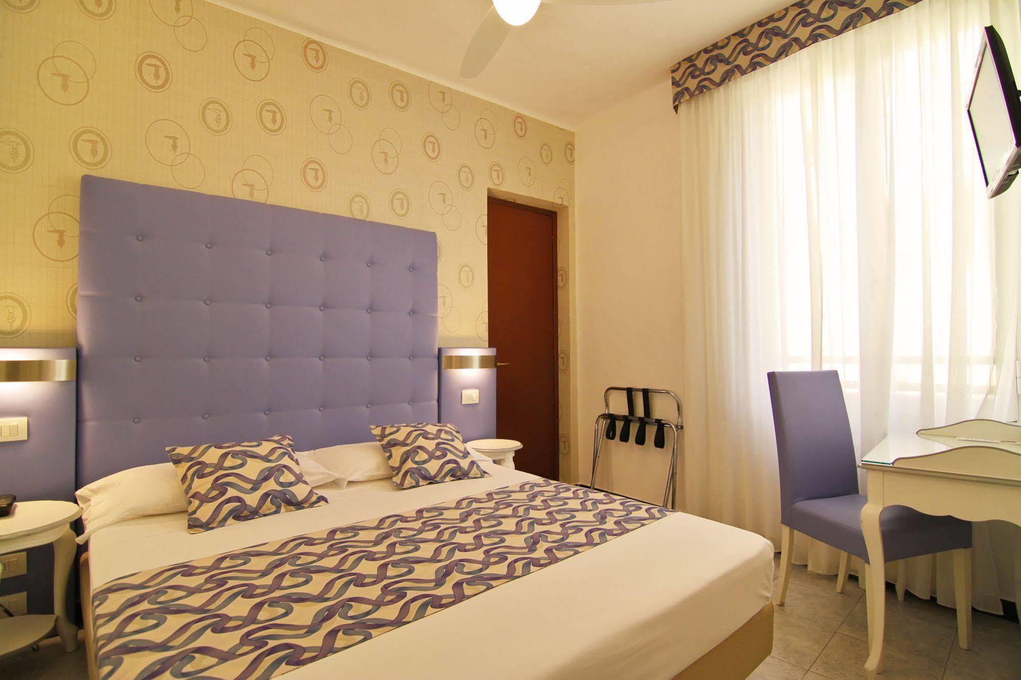 Hotel Souvenir Μοντερόσο αλ Μάρε Εξωτερικό φωτογραφία